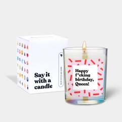 Svíčka Chatty Candles - Happy f*cking birthday Queen
